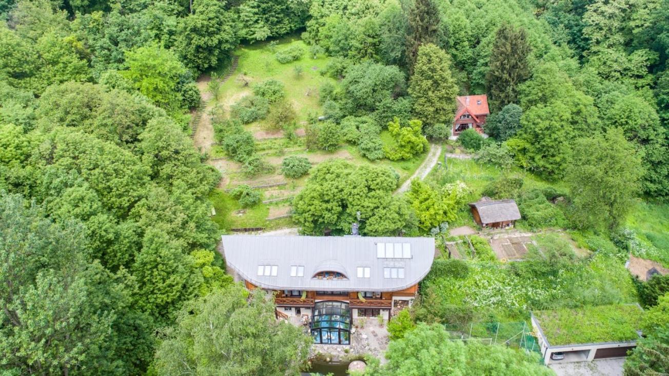 Ekosamotnia Hotel Krakow Exterior photo