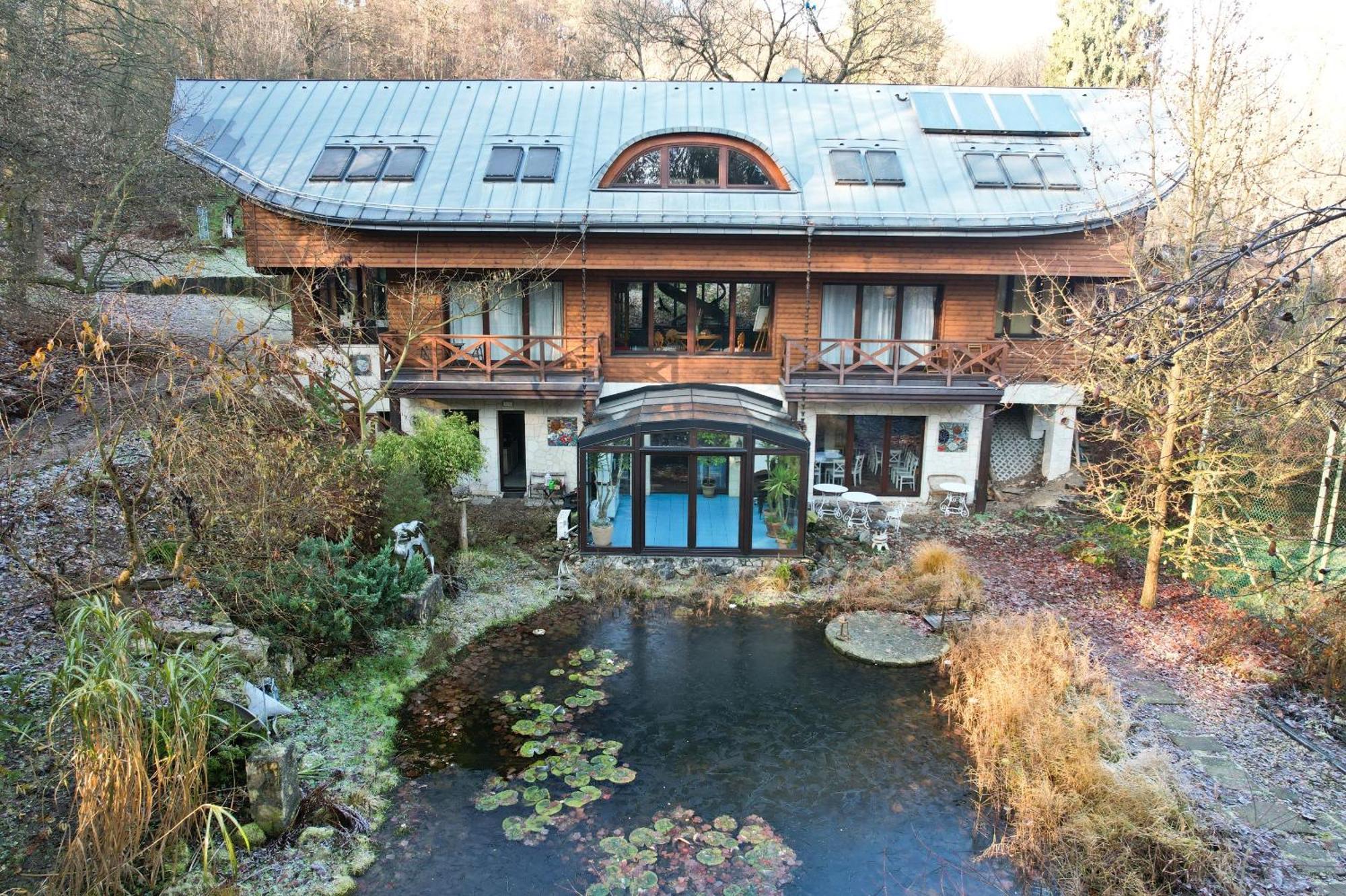 Ekosamotnia Hotel Krakow Exterior photo